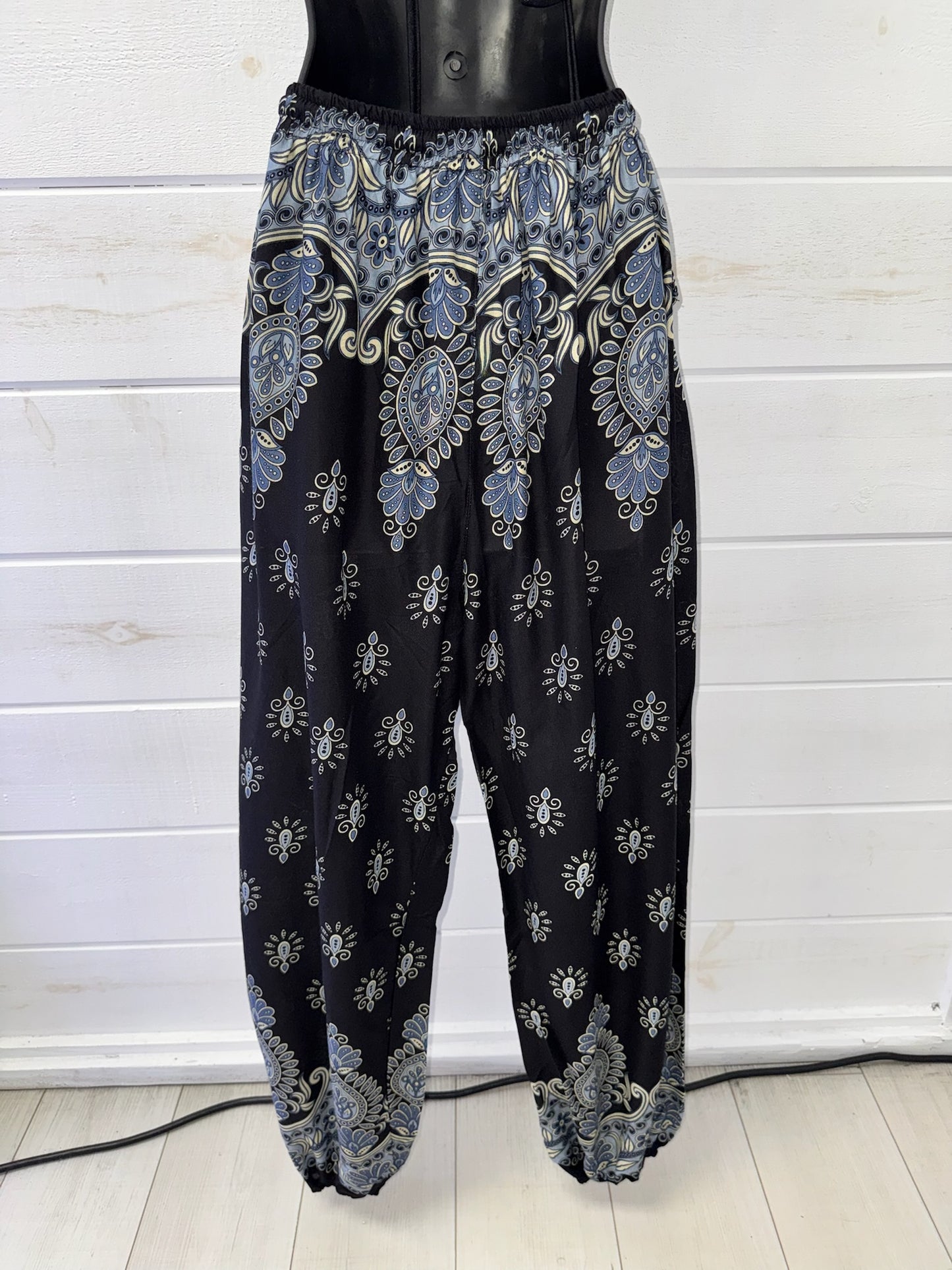 Moonstone Noir Rayon Harem Pants